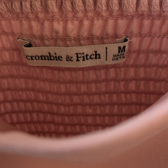 LAST CHANCE! 
Make an offer! Pink Abercrombie Ruched Tank - Picture 5 of 5